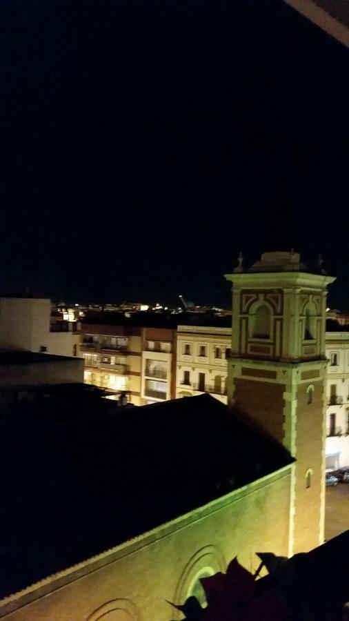 Espacio Amalia Triana Seville Luaran gambar
