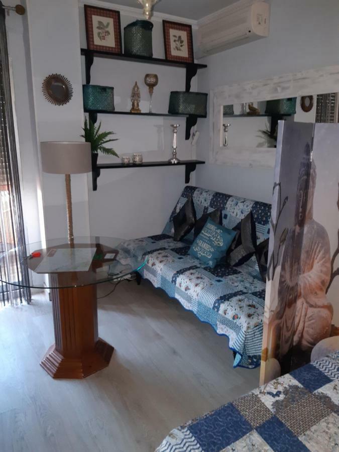 Espacio Amalia Triana Seville Luaran gambar
